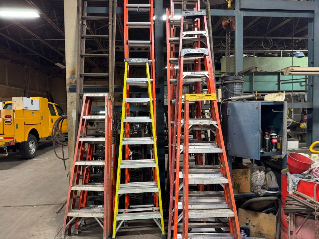 242025-11-04 12-01-43.jpg